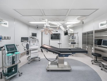 實踐遠距醫療 台中誠美學診所導入明基三豐智慧手術室iQOR