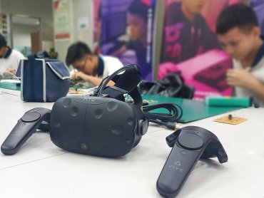 HTC加入新北創新教育加速器計畫 與新北高工合作致力培育台灣XR遊戲人才  