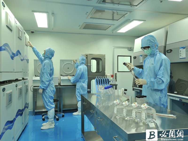 宣捷幹細胞與臺北醫學大學及黃彥華教授共同簽署「臨床等級之CIK 2.0體外培養擴增技術方法」技術授權合約。（資料照）