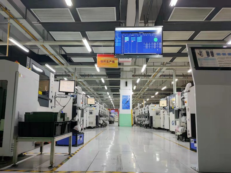 鴻海武漢與鄭州廠區雙雙入選WEF燈塔工廠 累計達四座 領先全球電子科技產業。（鴻海提供）