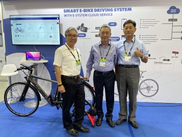 專業自行車廠明係與信邦電子攜手打造智慧整合電動輔助自行車