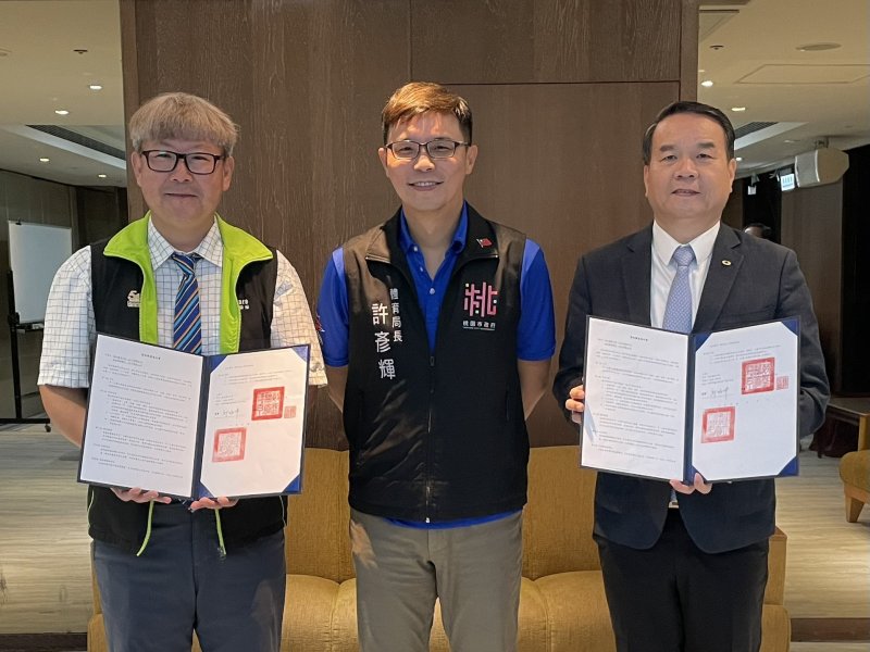 敏盛醫療體系與國立體育大學啟動全國第一個「健康台灣」產學聯盟。(敏盛提供)