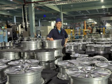 不畏新台幣升值 巧新6月營收月年雙增 鍛造輪圈客戶需求穩健拚多元產業佈局