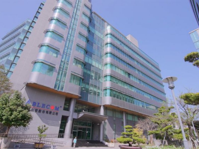 大訊科技發表新一代 Rear Chiller Door高效節能散熱方案引領數據中心邁向淨零。（大訊提供）
