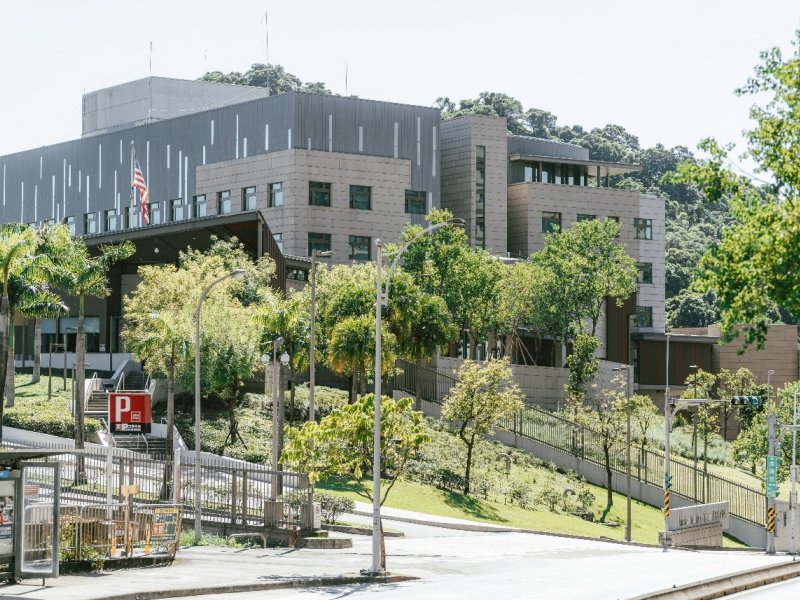 全台罕見高規維安生活圈 AIT特區磁吸高資產買盤。（信義提供）