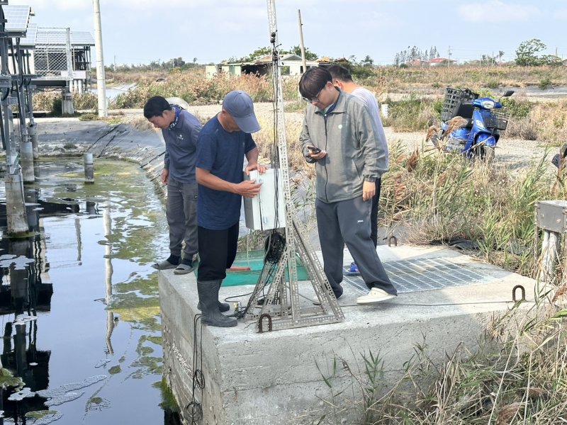 三地能源於七股建置智慧漁電管理系統。(三地提供)