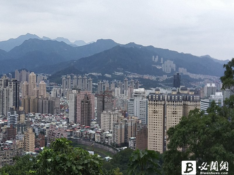 預售量能六年同期新低 央行放寬後市靜待先蹲後跳。（資料照）