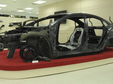 中鋼再生料鋼材全面布局汽車產業　攜手產業鏈邁向低碳永續